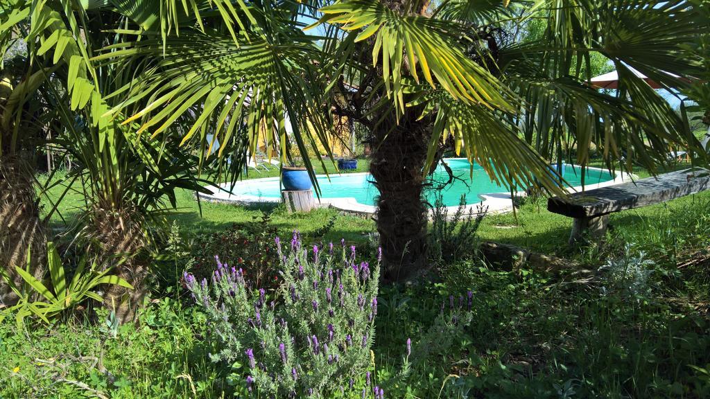Bed and Breakfast Domaine A Marmande Berdoues Экстерьер фото